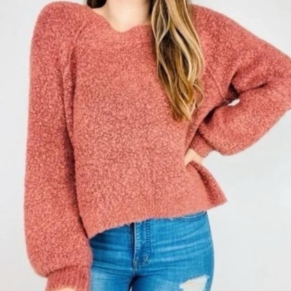 Aerie Size M Sweater Dusty Rose Pink Boucle Wool Blend Long Sleeve Round Neck